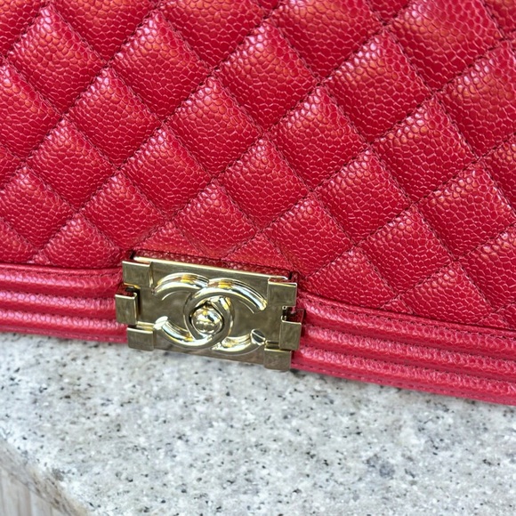 CHANEL 2019’ Caviar Red/Silver Quilted Le Boy Bag - Picture 9 of 16